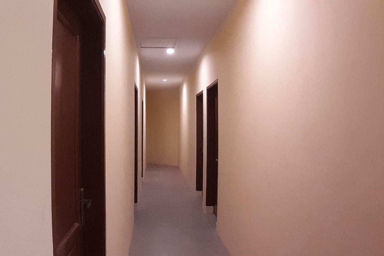 Oyo 1053 Angelyn Home Stay Medan Exteriér fotografie